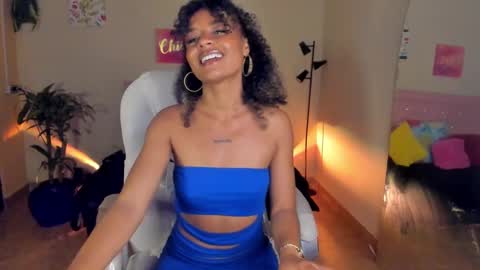 Snapshot of keyla_roberts_ chatting on 5, 1, 2025 Adhara. Help me reach 100 likes online show from 5, 1, 2025