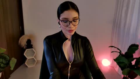 Keyla online show from 21, 1, 2025