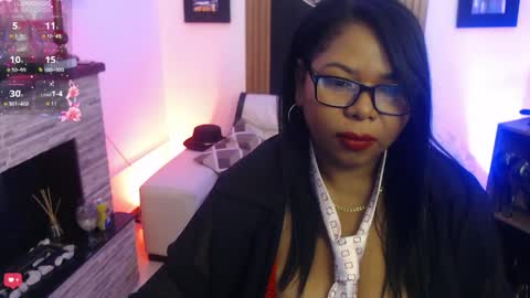 Snapshot of keylathomson chatting on 19, 5, 2026 Keyla online show from 19, 5, 2026