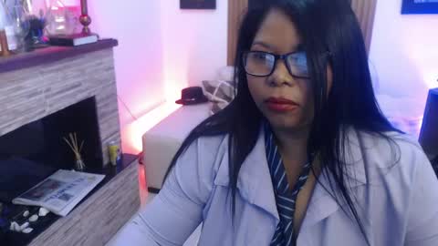 Snapshot of keylathomson chatting on 25, 5, 2026 Keyla online show from 25, 5, 2026