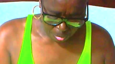 keysenbarxx19 online show from 6, 4, 2026