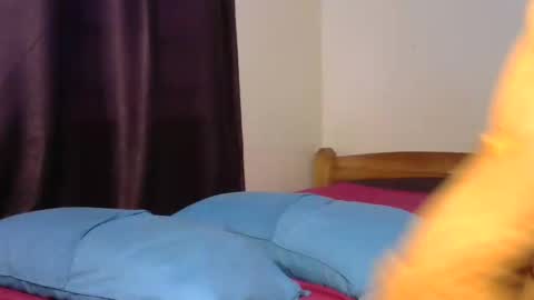 Snapshot of khalidnatasha chatting on 19, 10, 2025 khalidnatasha online show from 19, 10, 2025