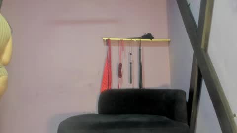 Snapshot of khaterine_hot_1 chatting on 26, 5, 2026 Kathe Hot online show from 26, 5, 2026