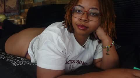 Snapshot of khayaparker chatting on 9, 9, 2025 Khaya online show from 9, 9, 2025