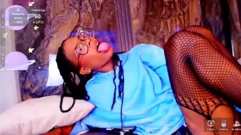 khler_angelis online show from 6, 10, 2025