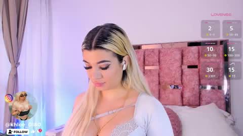 Snapshot of khloe_018 chatting on 3, 3, 2025 KHLOE online show from 3, 3, 2025