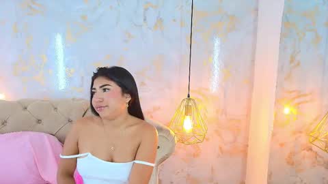 Snapshot of khloeblake chatting on 24, 2, 2026 Khloe online show from 24, 2, 2026