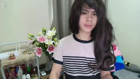 Khylle 27 online show from 20, 9, 2025