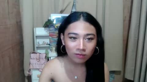 Kiana online show from 17, 9, 2025