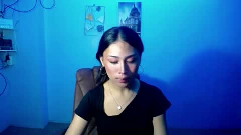 Snapshot of kiana4uxoxo chatting on 30, 10, 2025 Kiana online show from 30, 10, 2025