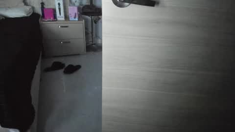 Snapshot of kiana_cream chatting on 17, 1, 2026 N M online show from 17, 1, 2026