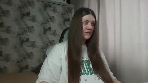 kianna_dior_ online show from 9, 2, 2026