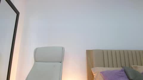 Kiara Evans online show from 7, 3, 2025