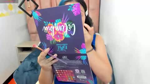 kiara Cruz online show from 16, 10, 2025