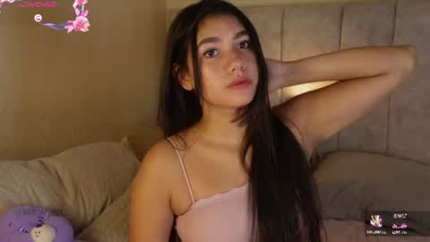 Snapshot of kiara_violet_ chatting on 11, 7, 2026 Kiara online show from 11, 7, 2026