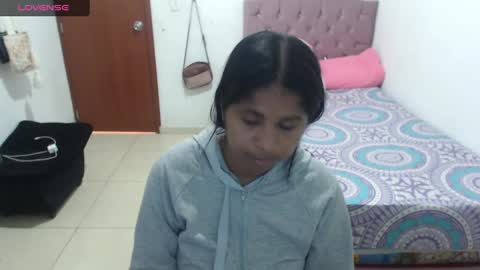 Kiara online show from 3, 2, 2025