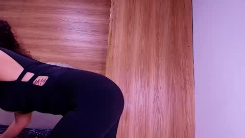 Snapshot of kiaralopez_ chatting on 13, 6, 2026 kiaralopez_ online show from 13, 6, 2026