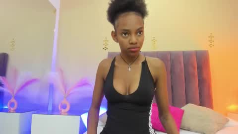 Snapshot of kiarasimons_ chatting on 16, 1, 2026 Sara Palacios online show from 16, 1, 2026
