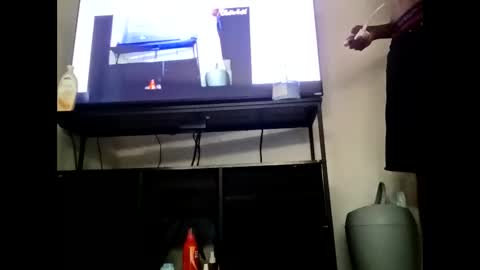 Snapshot of kibrombariu45 chatting on 3, 6, 2026 HunneysPlayRoom online show from 3, 6, 2026