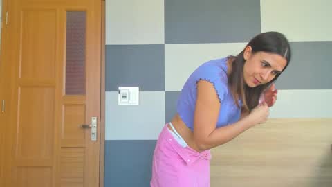 Snapshot of kiera_thomas chatting on 3, 2, 2025 KIERA 31 online show from 3, 2, 2025