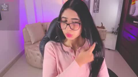 kiim__samanta online show from 19, 11, 2025