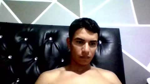 Snapshot of kike_salazar chatting on 22, 10, 2025 kike_salazar online show from 22, 10, 2025