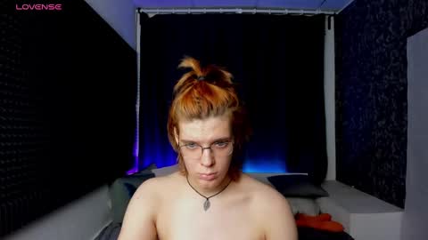 Kiki online show from 11, 12, 2024