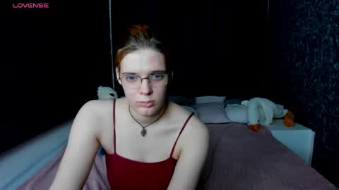 Kiki online show from 12, 1, 2025