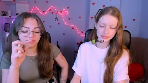 kiki_swan online show from 25, 5, 2026