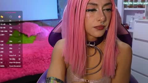 Snapshot of kikilepetite chatting on 18, 5, 2026 kiki online show from 18, 5, 2026
