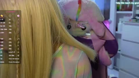Snapshot of kikilepetite chatting on 5, 6, 2026 kiki online show from 5, 6, 2026
