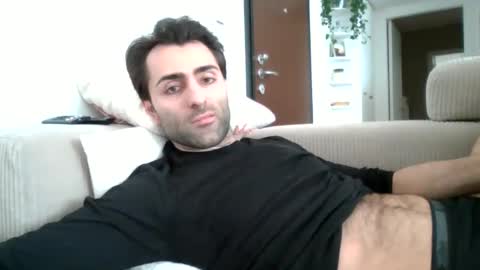 kikkus01 online show from 26, 2, 2025