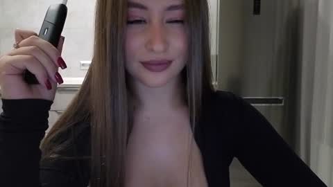 Snapshot of killer__girls chatting on 8, 6, 2026 EvaAnna online show from 8, 6, 2026