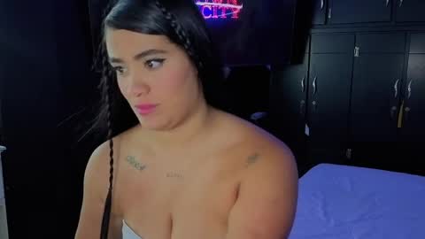 kim_20coliie online show from 25, 4, 2026