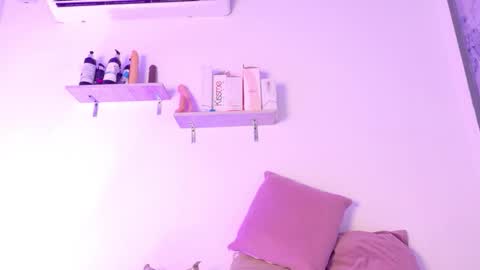 kim online show from 17, 10, 2025