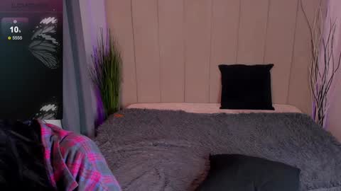 Kim online show from 14, 2, 2025