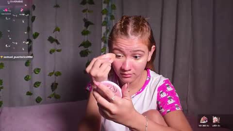 ISABELLA 3 online show from 26, 12, 2024