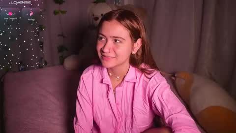 ISABELLA 3 online show from 21, 1, 2025