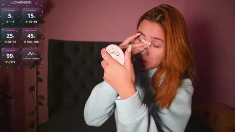 ISABELLA 3 online show from 26, 2, 2025