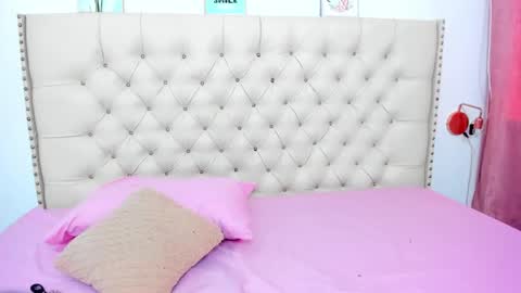 kim_eli online show from 28, 12, 2024