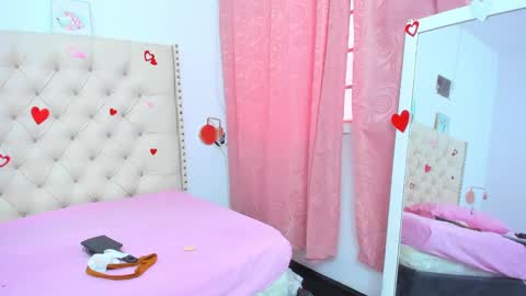 kim_eli online show from 14, 2, 2025