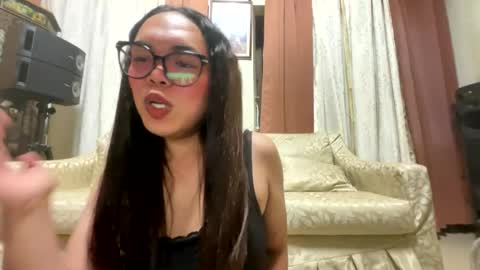 Snapshot of kim_kyile chatting on 12, 7, 2026 KYLIE online show from 12, 7, 2026