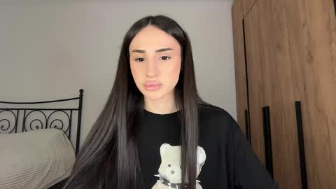 Kim Oberlin online show from 1, 4, 2026