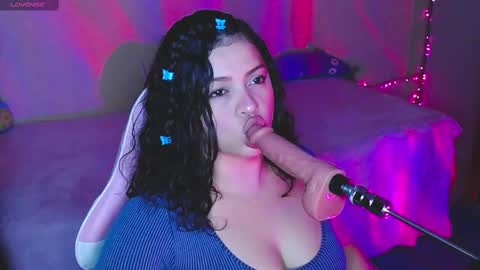 Kim Mishell  online show from 3, 10, 2025