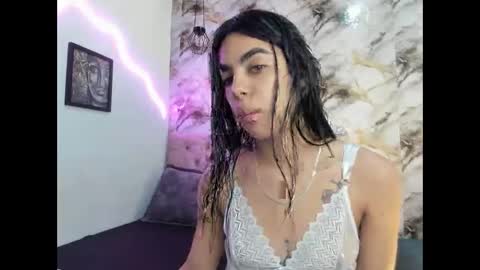 kim online show from 7, 4, 2026