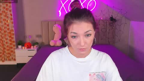 Snapshot of kimberlly_smith chatting on 4, 11, 2025 kimberlly_smith online show from 4, 11, 2025