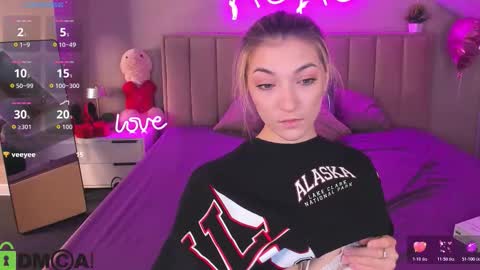 kimberlly_smith online show from 28, 2, 2026