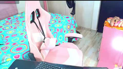 Anita. online show from 30, 4, 2026