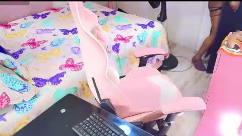 Snapshot of kimberly_bellu chatting on 19, 6, 2026 Anita. online show from 19, 6, 2026