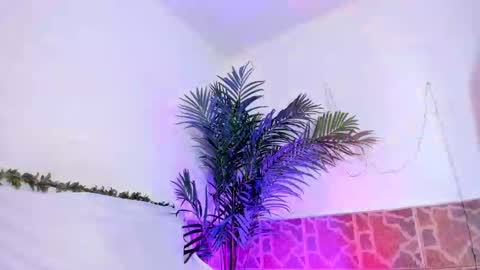 Snapshot of kimberly_gonzalez1 chatting on 3, 12, 2024 kimberly gonzalez online show from 3, 12, 2024